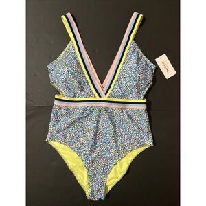 JUICY COUTURE Floral One Piece Swimsuit NWT Sz XL Side Cutouts Plunging V-neck‎